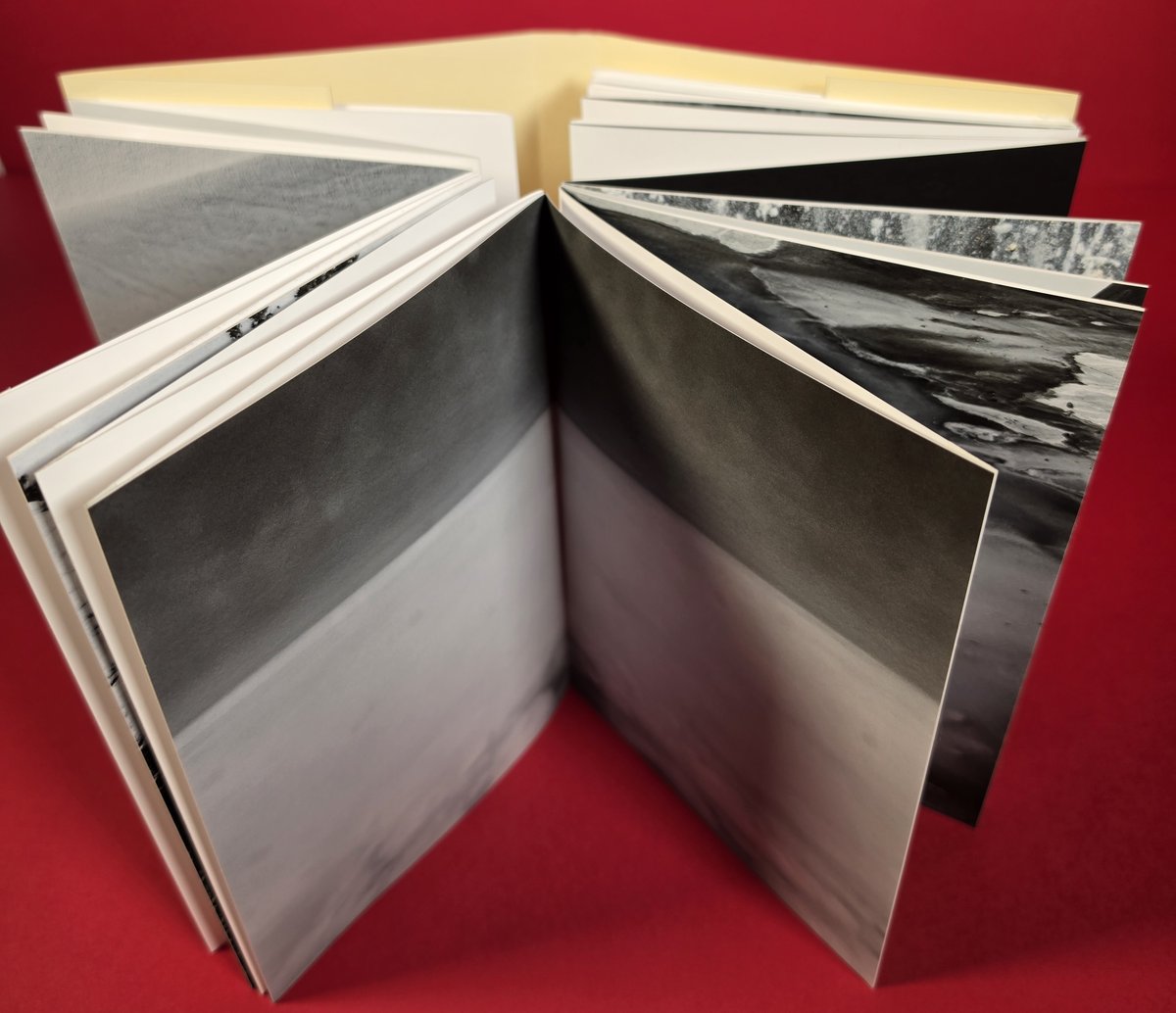 Le leporello ouvert, une respiration entre les pages