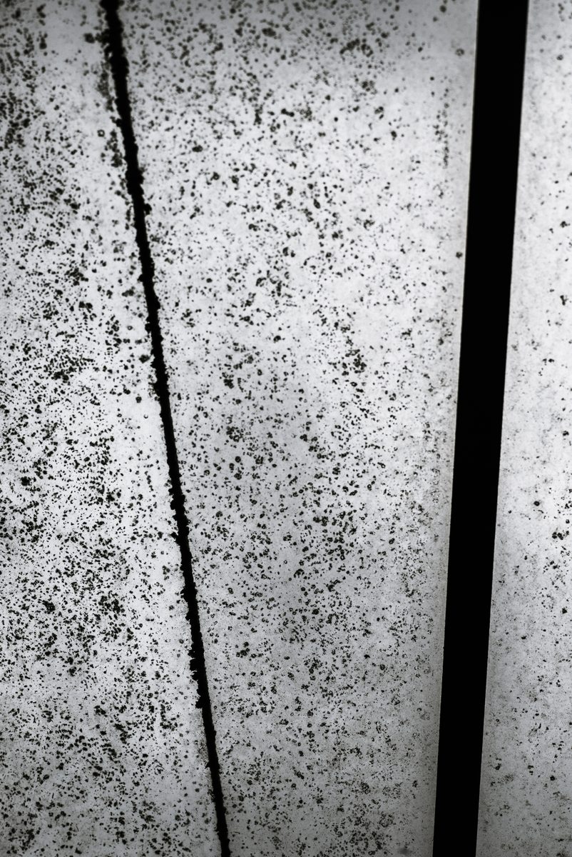 Vitre mouchetée — la diagonale